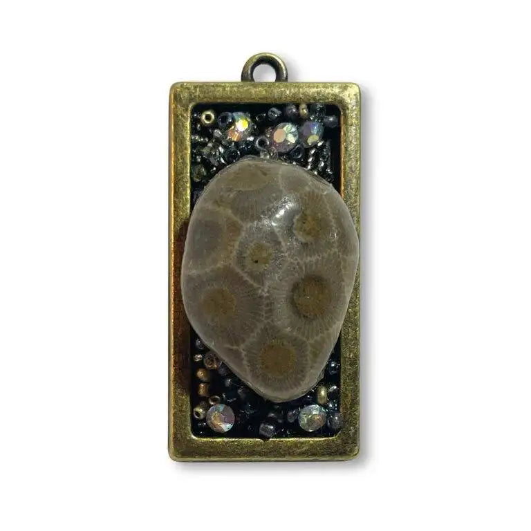 Lake Michigan Petoskey Stone Pendant – Grounded Beauty from the Earth