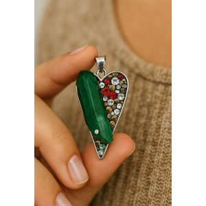 Emerald Crystal Pendant – Heart-Centered Strength